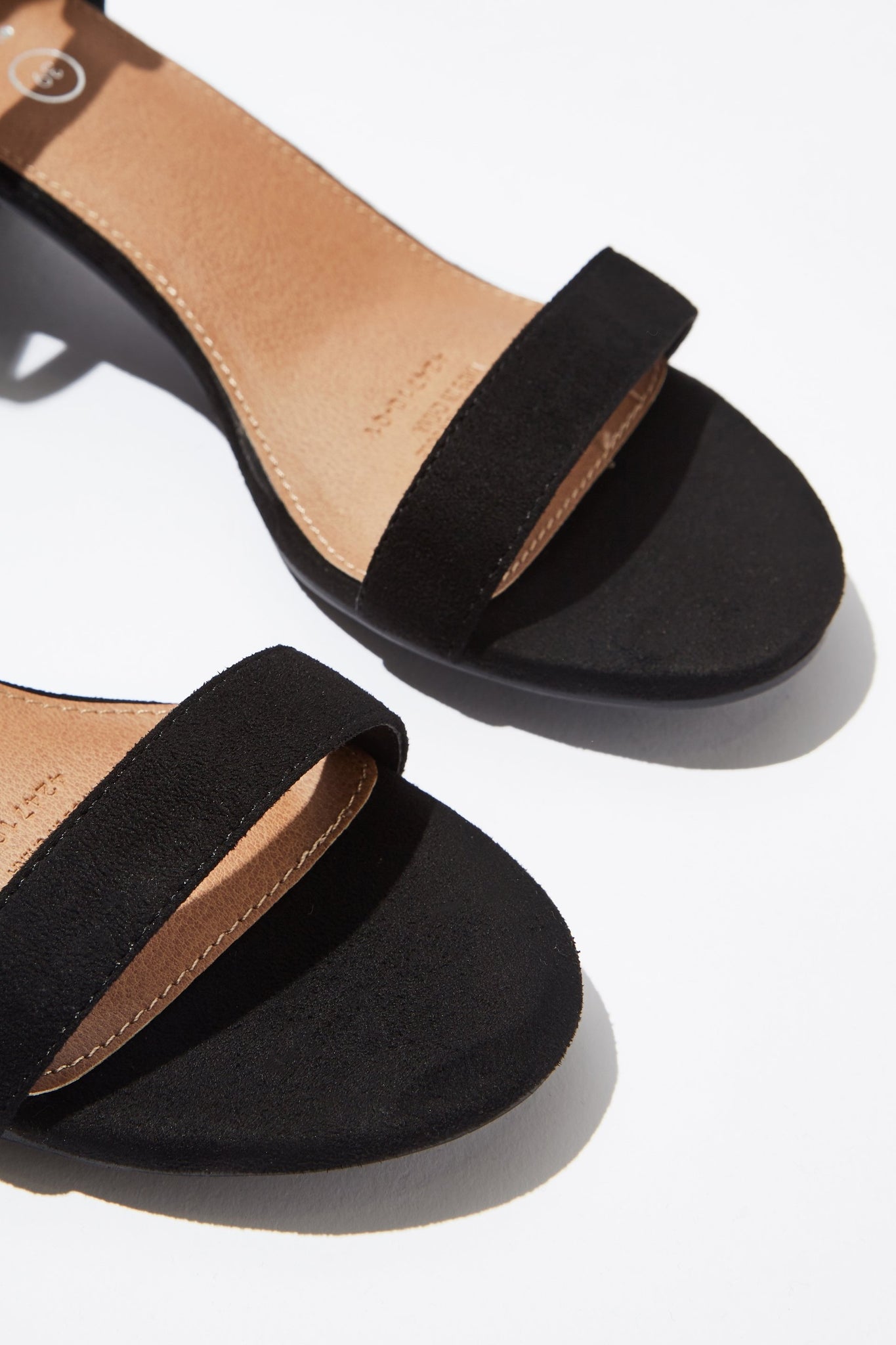 Women Rubi Lizzie Low Block Heel - Black Micro